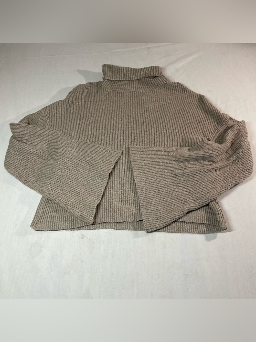 Taupe Ribbed Turtleneck Sweater - Women